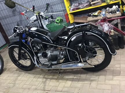 Мотоцикл BMW R 35 1951 года