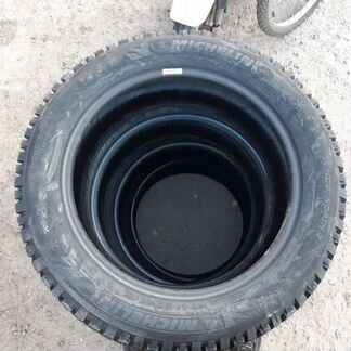 Michelin x-ice North 3 205/55 17