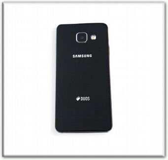 Смартфон Samsung Galaxy A3 (2016)