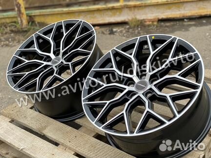 Vossen HF2 R19 5-112 VW Passat CC