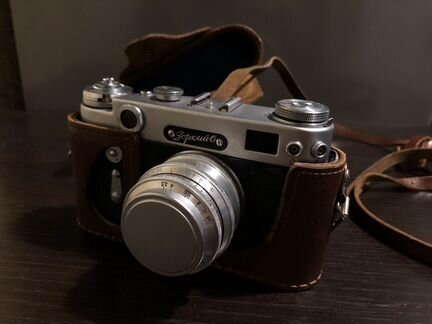 Фотоаппарат Зоркий-6