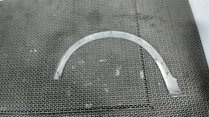 Молдинг (накладка кузовная), Крыла правое заднее H