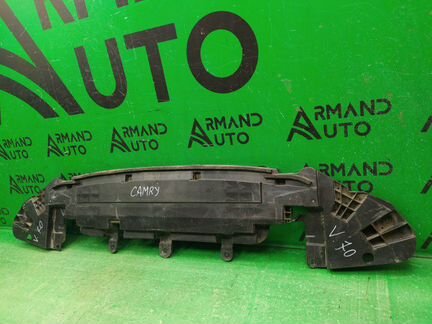 Пыльник бампера Toyota Camry V70 2018