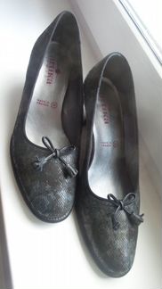 Красивые туфли 40