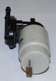 Насос стеклоомывателя Шкода Фелиция