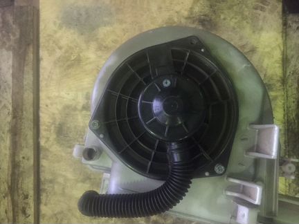 Мотор печки Nissan Patrol Y61