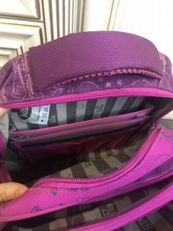 Рюкзак школьный