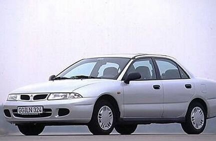 Порог правый средняя стойка Mitsubishi Carisma DA