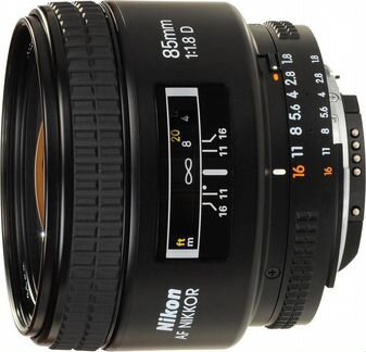 Nikon 85mm f/1.8D AF Nikkor