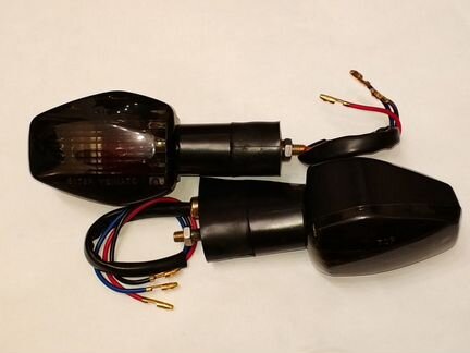 Поворотники Honda 33450-MFF-D01 ; 33400-MFF-D01