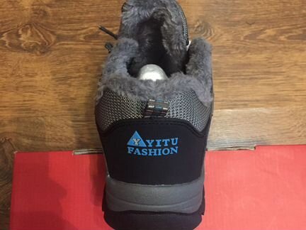 Кроссовки зимние мужские новые