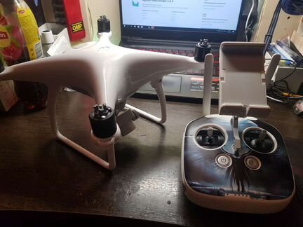 Квадрокоптер dji phantom 4