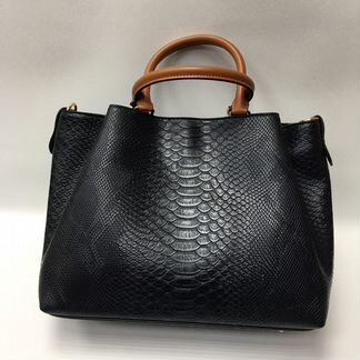 Новая женская сумка через плечо из кожи Bulgari