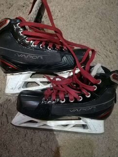 Коньки вратарские бауэр х700