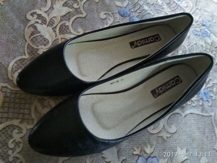 Женские туфли
