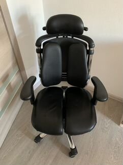 Hara Chair Nietzsche