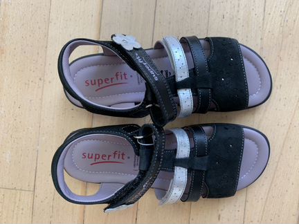 Босоножки SuperFit для девочки (р. 33)