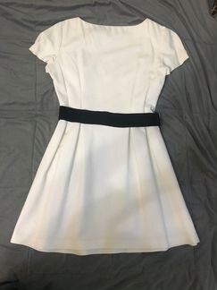 Платье белое 46 размер