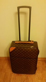 Чемодан на колесах Louis Vuitton zilli gucci