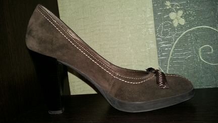 Туфли замшевые Carlo Pazolini