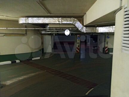 Машиноместо, 15 м²