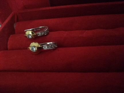 Золотые серьги 750 пробы