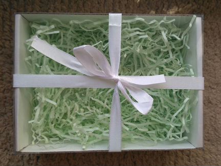 Подарочная коробка