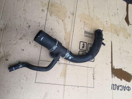 Патрубок двигателя на Range Rover Sport