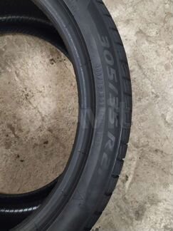 Pirelli Winter Sottozero 3 305/35 R21 и 305/35 R21 109W