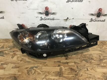 Фара правая Mazda 3 BK Седан