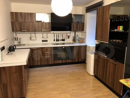 2-к квартира, 47 м², 1/10 эт.