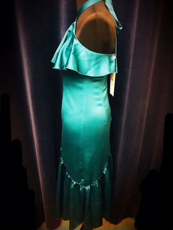 Платье вечернее 42 размер (новое)