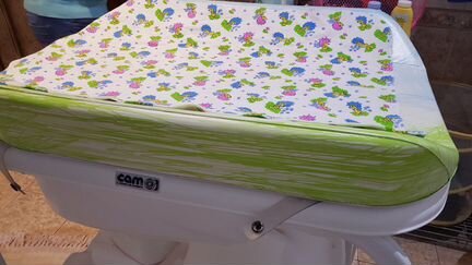 Пеленальный столик