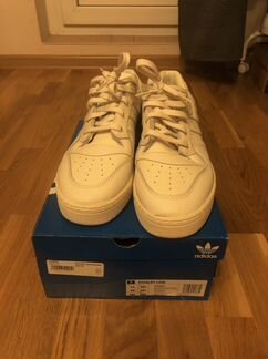 Кроссовки adidas rivalry low