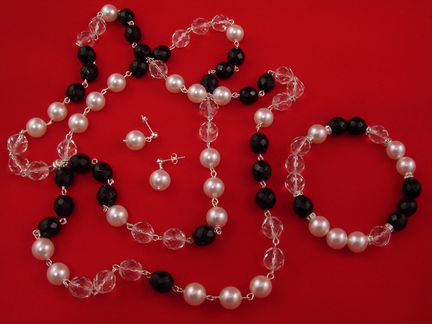 Комплект Классика (бусы + браслет + серьги)