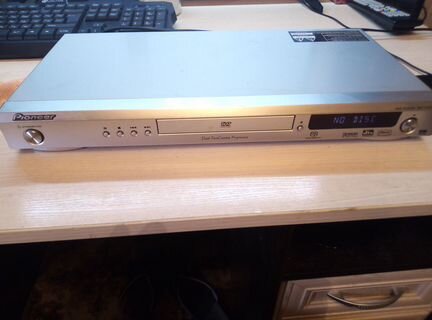 DVD player Pioneer DV-585A