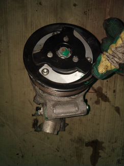 Компрессор кондиционера на seat Toledo IV 2012г