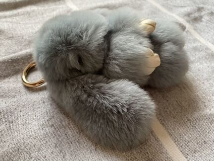 Брелок кролик из натурального меха
