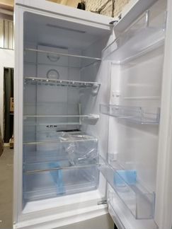 Холодильник Haier C2F637cgwg