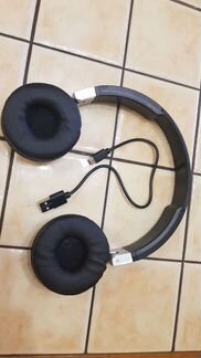 Беспроводные наушники Bluetooth