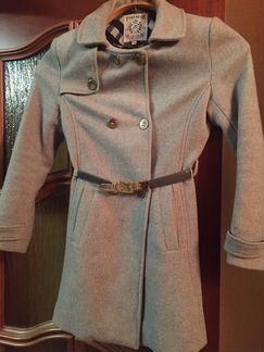 Пальто для девочки 9-10 лет