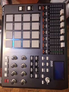 Dj контролер akai mpd32