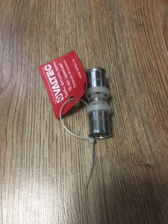 Пресс-фитинг прямой 16