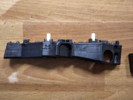 Кронштейн бампера левый Киа Оптима 2015 2020