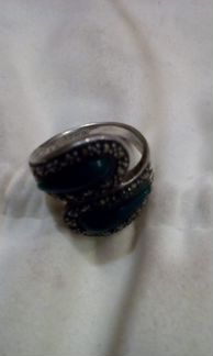 Серебряное кольцо с малахитом