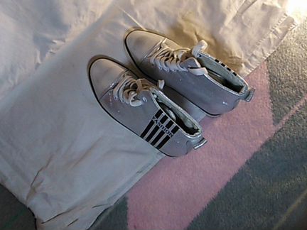 Ботинки осенние - весенние