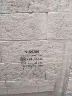 Стекло двери задней левой Nissan Qashqai (J10)