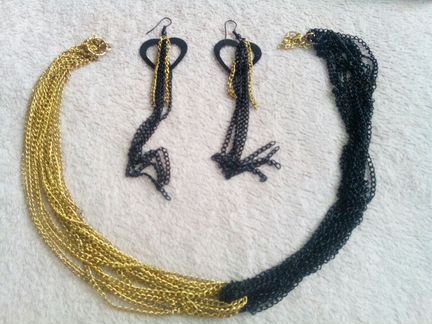 Часы-Бижутерия-серьги -ожерелья с сергами