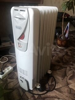 Масляный обогреватель Delonghi