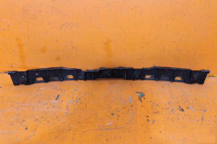 Кронштейн бампера задний Porsche Macan 95B